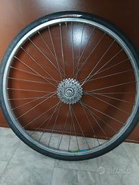Ruota alluminio da 26 con copertone e camera aria