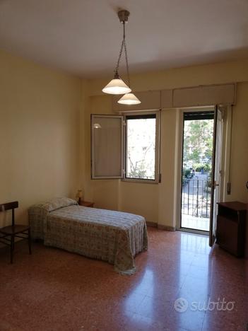 GRANDE SINGOLA (Largo R.Pilo) Utenze TUTTE incluse