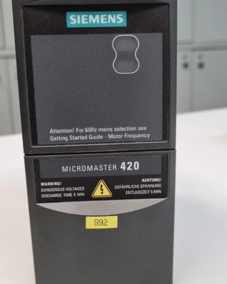SIEMENS MICROMASTER 420 6SE6420-2UD21-5AA1 1.5 KW