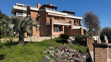 VILLA SINGOLA A GROTTAMMARE
