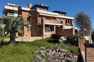 VILLA SINGOLA A GROTTAMMARE
