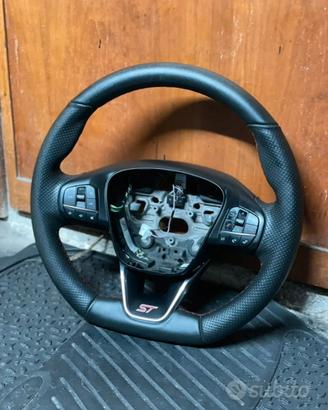 Volante ford focus st line completo