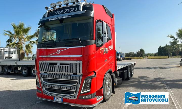 Volvo FH16 750 cv euro 6 motrice 3 assi 6x2 7.30m