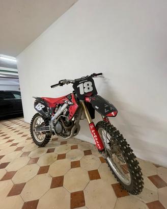 Honda CRF 250R Motocros