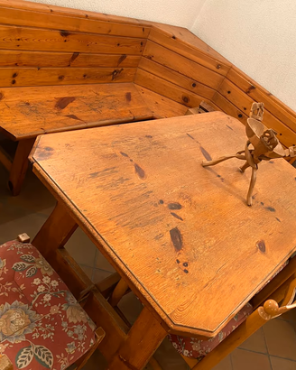 Tavolo taverna e panche
