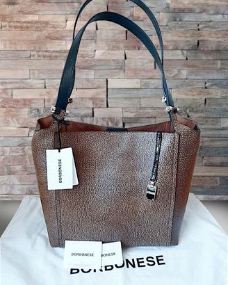 Borsa Borbonese in pelle nuova con cartellino