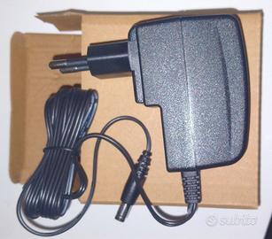 Alimentatore SWITCHING 12V ed 1A NUOVO