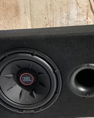 Subwoofer auto JBL da 12 pollici 1100 watt