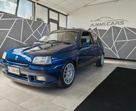 Renault Clio 1.8i 16V cat