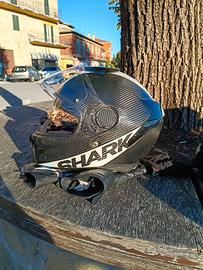 Casco carbonio