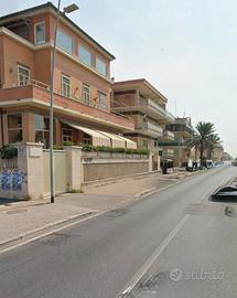 Appart. monolocale ostia lido vittoria