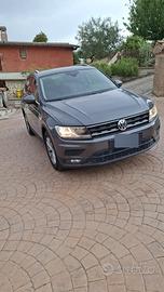 Tiguan 1.5 tsi 130 cv del 2019 con GANCIO TRAINO