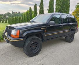 JEEP Grand Cherokee 5.2 V8 Limited GPL