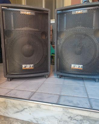 Strumenti musicali per karaoke e piano bar
