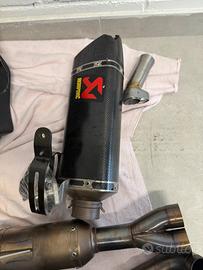 Scarico akrapovic pista per rs660/tuono