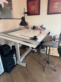 Tavolo da disegno architettura.