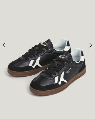 Sneakers In Pelle Con Dettagli In Camoscio- Ball-