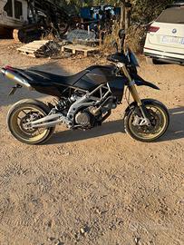 Aprilia dorsoduro 750