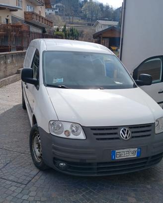 Volkswagen Caddy Maxi 1.9 TDI 04/2010 137.000Km