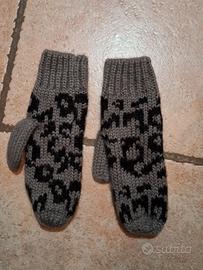 guanti grigi e neri a manopola Tezenis acrilico 