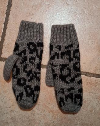 guanti grigi e neri a manopola Tezenis acrilico 