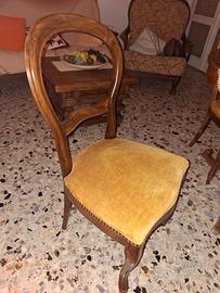 6 sedie legno e tessuto rifinite con borchie