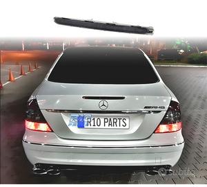 TERZO STOP PER MERCEDES CLASSE E W211 02-06 NERO A
