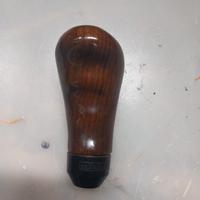pomello cambio in vero legno momo