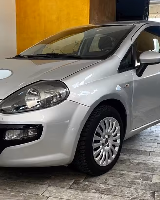 FIAT Grande Punto 1.4 5 porte S&S Dualogic Actua