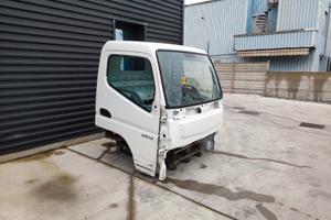 Cabina MITSUBISHI FUSO CANTER S Guida a DX 1695 mm