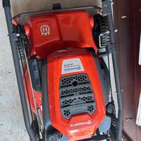 Taglia erba marca husqvarna