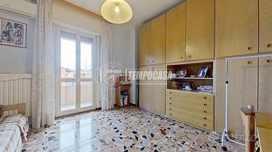 TRILOCALE CON BOX CON BASSISSIME SPESE