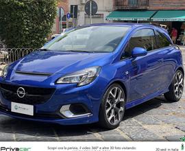 OPEL Corsa 1.6 Turbo Coupé OPC