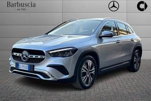 Mercedes-Benz GLA GLA-H247 2023 - 180 d Progr...