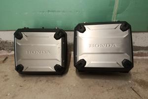 Valige Honda africa twin 1000