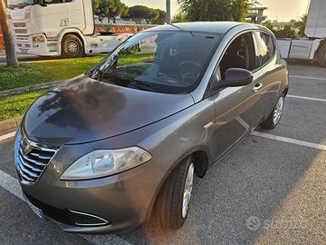 Lancia Ypsilon 1.2 Ecochic Full Optional