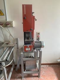 Molatrice per vetro e vetrofusione.
