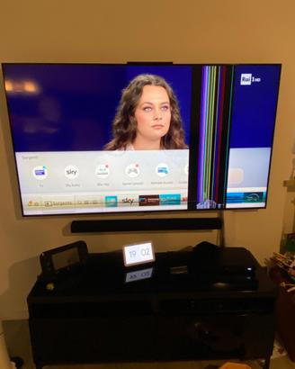 TV SAMSUNG 65” (difetto cristalli schermo ma tvOK)