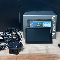 Garmin Zumo XT con attacco e alimentazione