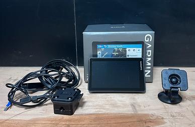 Garmin Zumo XT con attacco e alimentazione