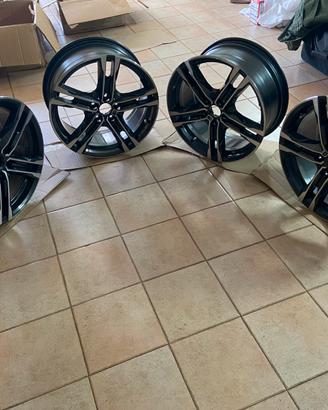 Cerchi bmw f40 18 pollici