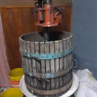 Torchio e deraspatrice