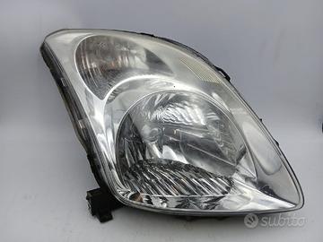 Faro ant dx SUZUKI SWIFT III '05