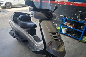 Piaggio Hexagon GTX 180 4T ASI STORICO 