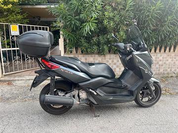 Yamaha X-Max 250 - 2016