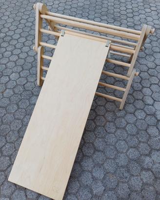 Triangolo Pikler legno robusto con rampa/scivolo
