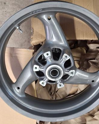cerchio posteriore ducati monster 620 695