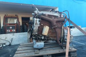 motore fiat om 4 cilindri