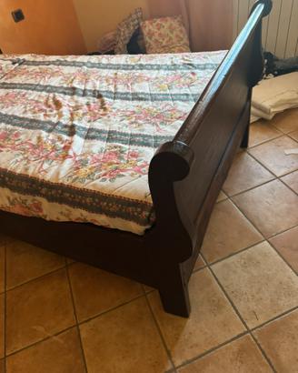 Letto antico