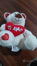 ORSACCHIOTTO DI PELUCHE SAN VALENTINO COL ❤ TI AMO